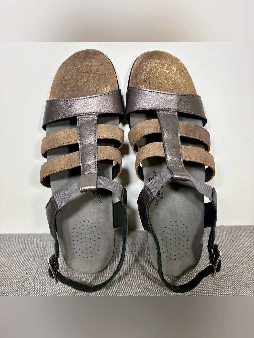 SAS Allegro Metallic Shimmery Strappy Heeled Sandals- woman’s 9 NARROW